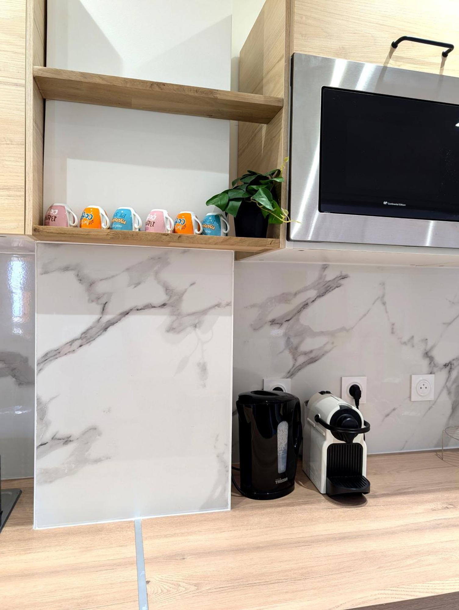Evasion La Defense - Balcon & Wi-Fi, A 10 Min De Paris Apartment Courbevoie Ngoại thất bức ảnh